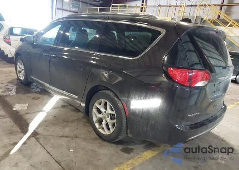 2017 Chrysler Pacifica Touring-L Plus из США, поврежденный, VIN 2C4RC1EG7HR577099